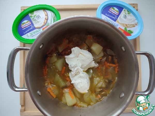 Кабачково-грибной суп с сыром