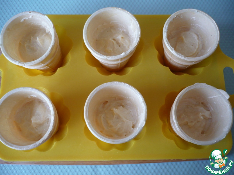 Капкейки в вафельных стаканчиках "Нетающее мороженое"